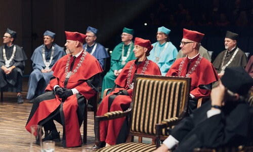 Uroczystość nadania tytułu doktora honoris causa Uniwersytetu w Białymstoku Robertowi I. Frostowi