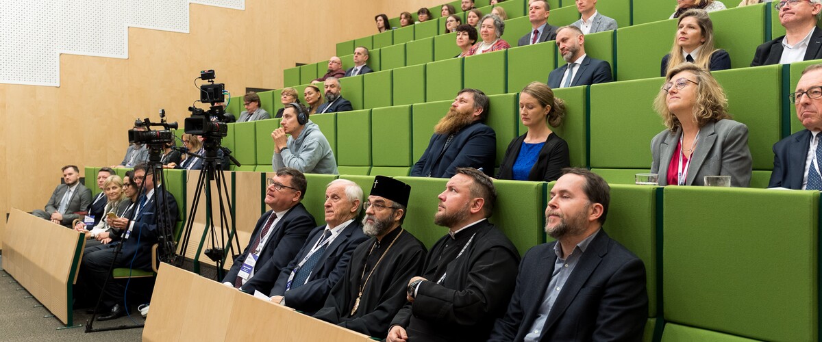 konferencja „Mniejszości narodowe, etniczne i językowe w Polsce na tle europejskim”