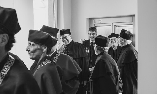 Uroczystość nadania tytułu doktora honoris causa Uniwersytetu w Białymstoku Robertowi I. Frostowi