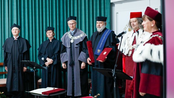 nadanie tytułu DHC prof. Jerzemu Nikitorowiczowi