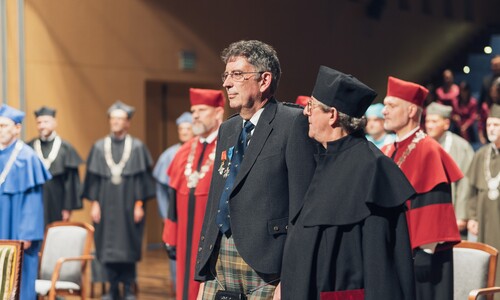 Uroczystość nadania tytułu doktora honoris causa Uniwersytetu w Białymstoku Robertowi I. Frostowi