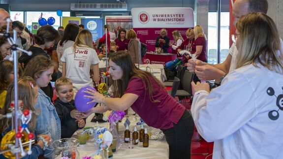 Nauka to więcej niż wiedza!  Przekonają się o tym festiwalowi goście Uniwersytetu w Białymstoku