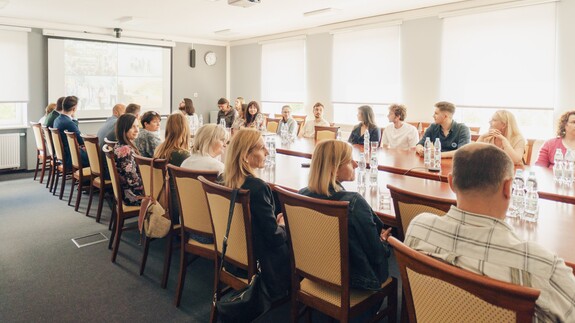 spotkanie podsumowujące akcję Studiuj z UwB i targi edukacyjne