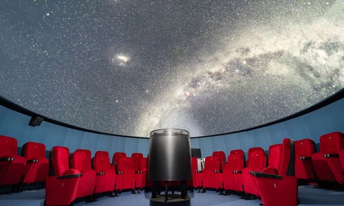 Planetarium i Obserwatorium UwB